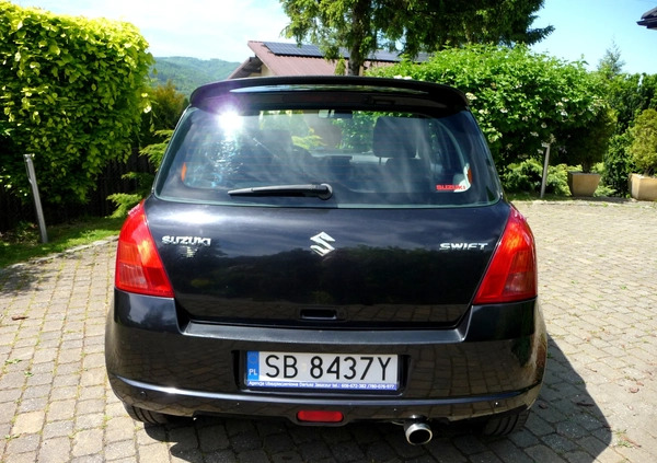 Suzuki Swift cena 13900 przebieg: 211000, rok produkcji 2005 z Jelcz-Laskowice małe 407